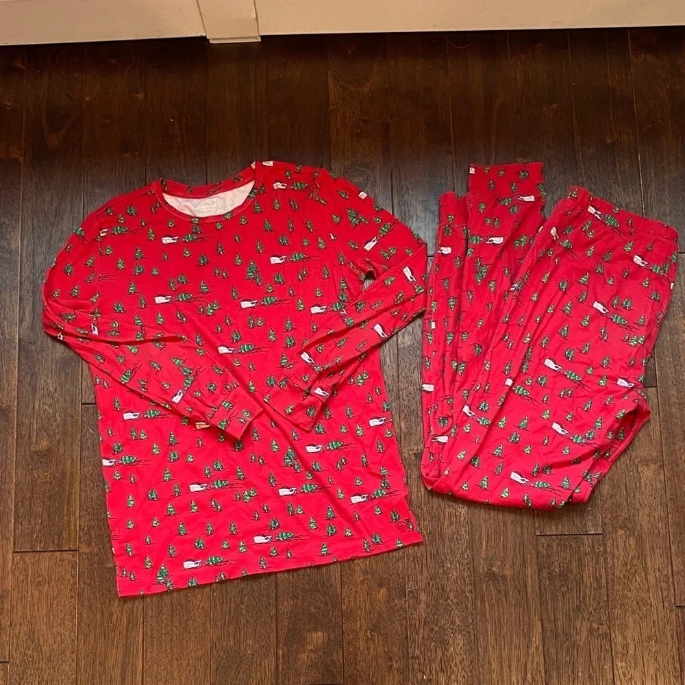 Vineyard Vines Red Kids Pajama Set with Christmas Trees